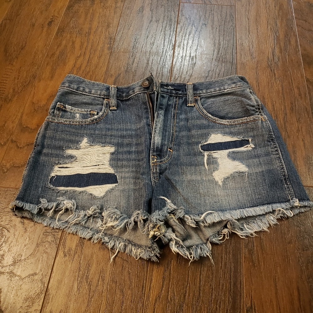Hollister high waisted shorts
